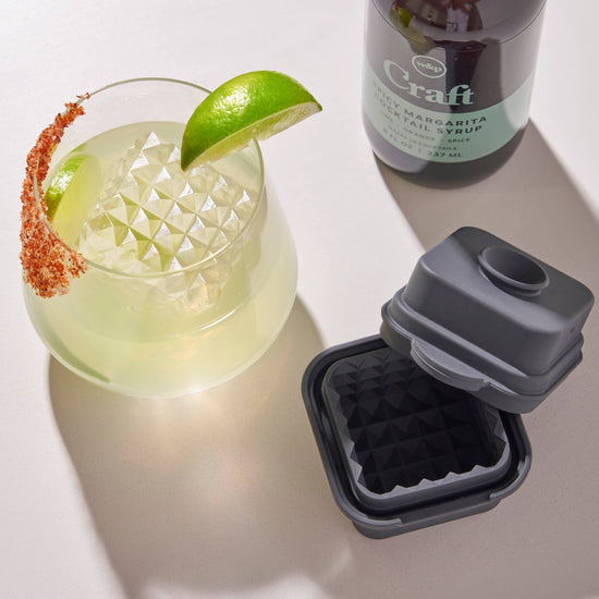 Load image into Gallery viewer, Cocktail Art Ice Cube Holiday Silicone Ice Tray- Single Mold: Prism - Echo Market
