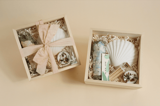 Eucalyptus Floral Sage and Candle Ritual Gift Box: Blue - Echo Market