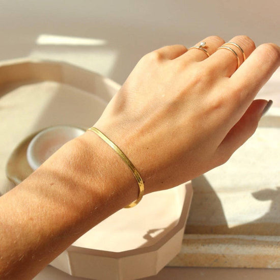 Herringbone Bracelet: 14k Gold Fill - Echo Market
