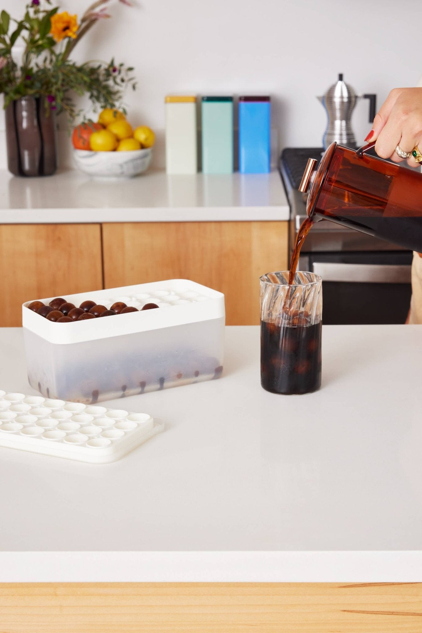 Ice Ball Box - Reusable Silicone Ice Tray & Ice Storage - Echo Market