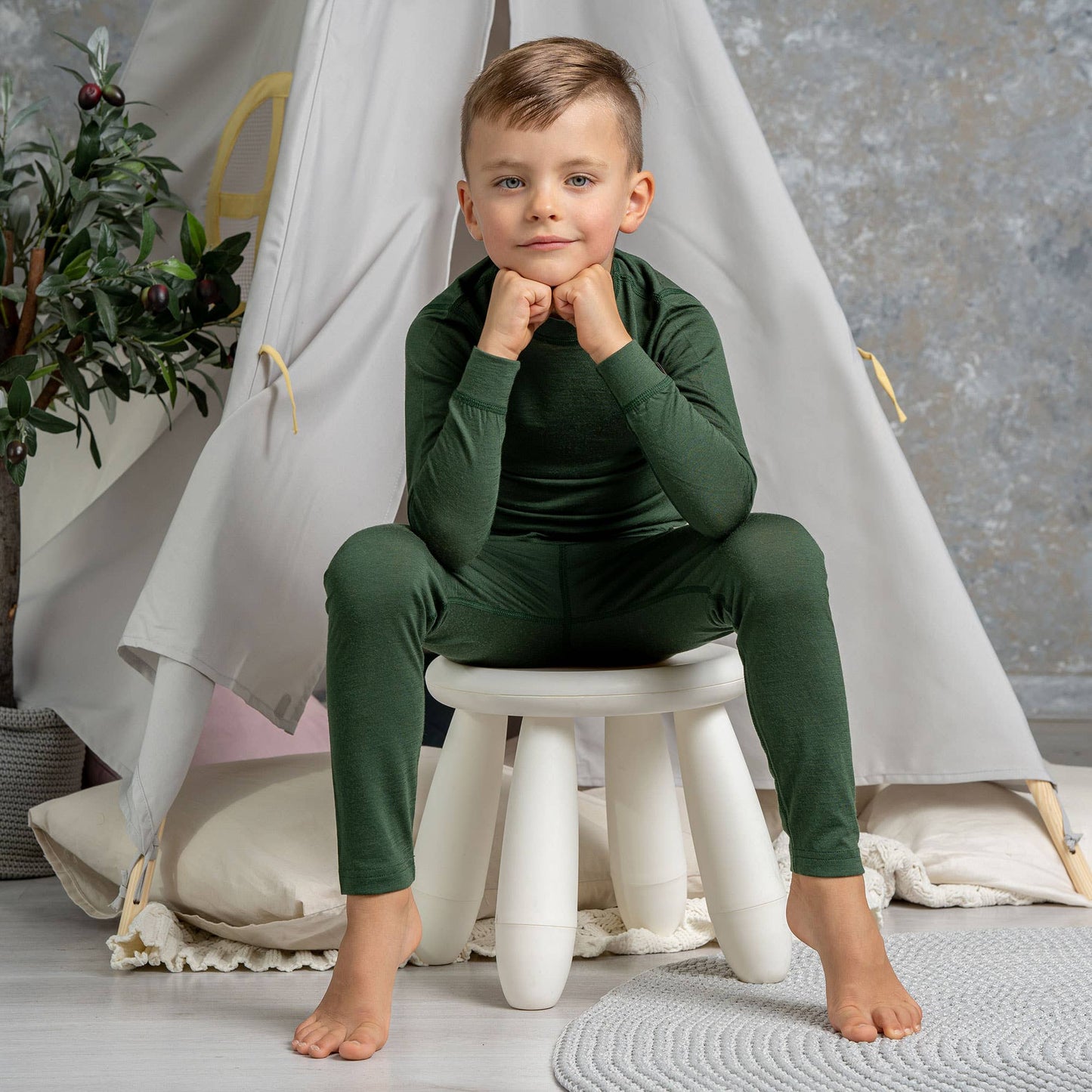 Load image into Gallery viewer, Kids&amp;#39; Long Sleeve Merino Wool Set - Echo Market
