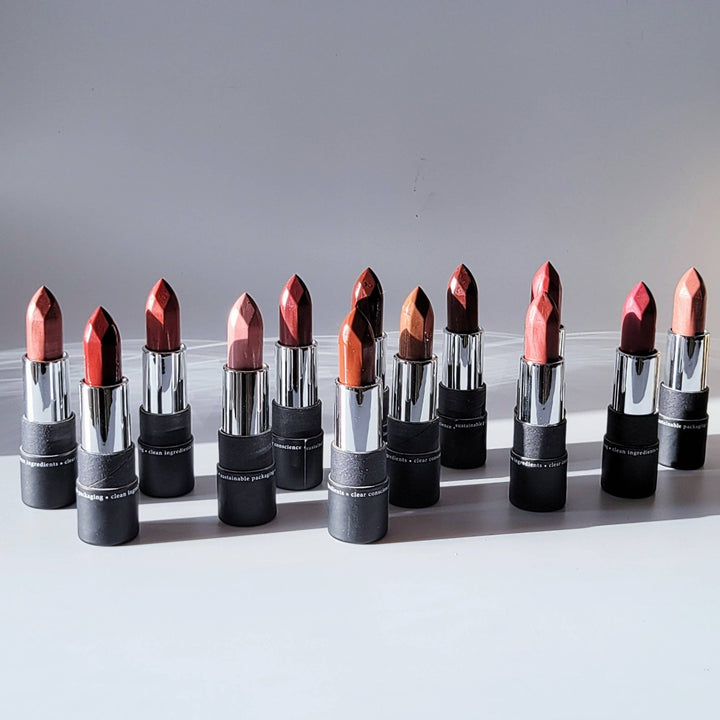 LIP CHARM - Lipstick: Chingona - Echo Market