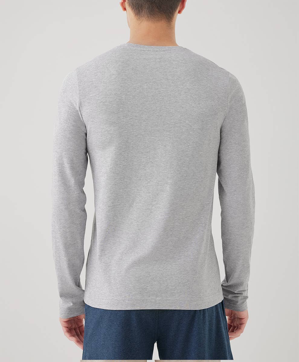 Men’s Cool Stretch Long Sleeve Crew Undershirt: Heather Grey / Large - Echo Market