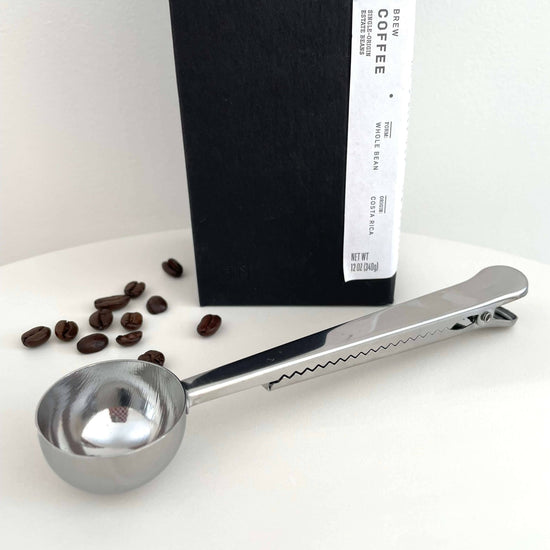 Load image into Gallery viewer, Metal coffee scoop clip - silver - Echo Market
