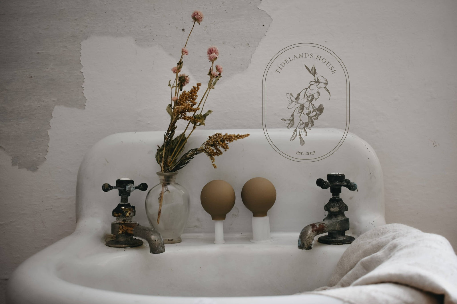 Milk Glass Facial Cupping Set - Echo Market