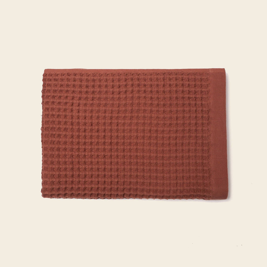 Organic Weightless Waffle Bath Towel: Ash / Individual - Echo Market