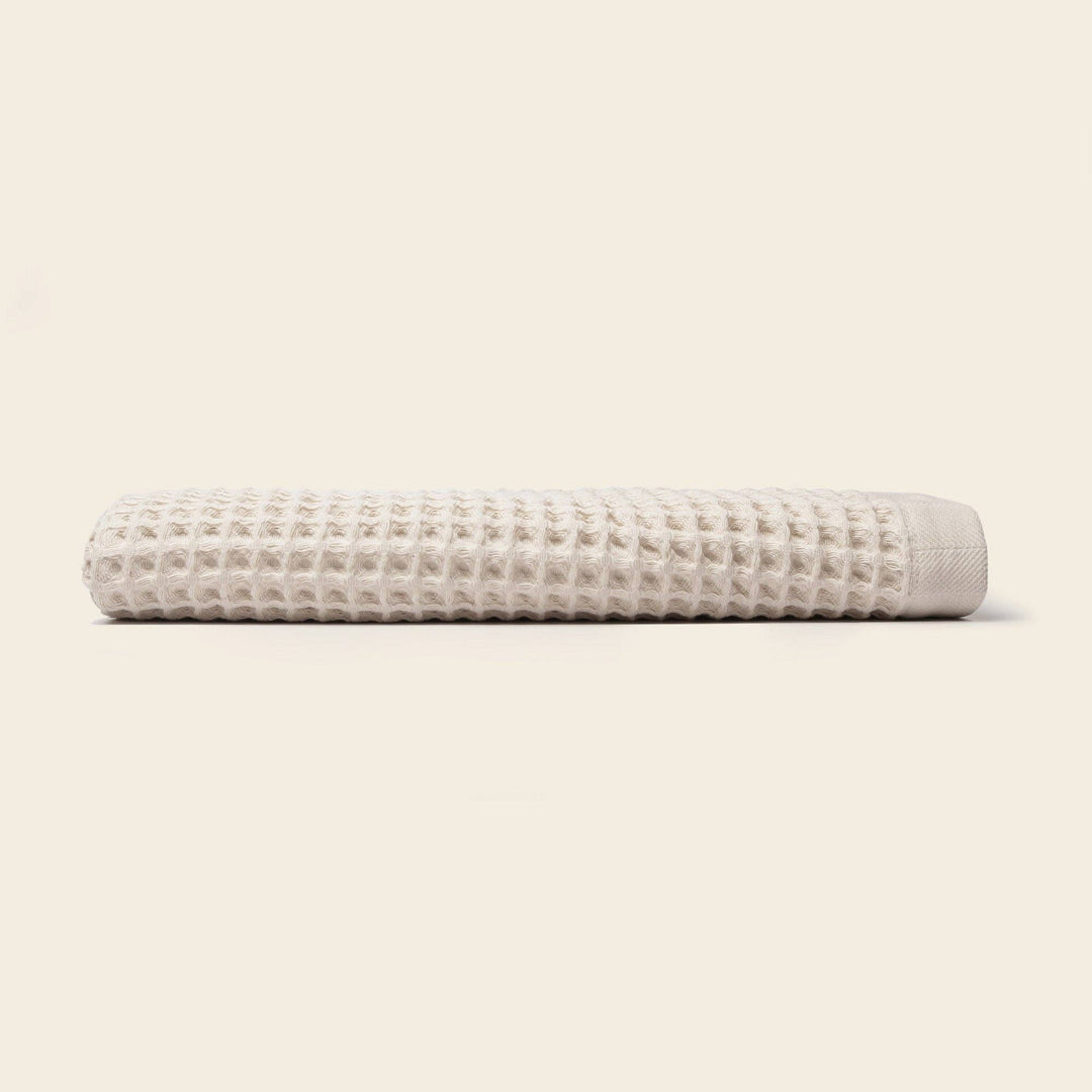 Organic Weightless Waffle Bath Towel: Ash / Individual - Echo Market
