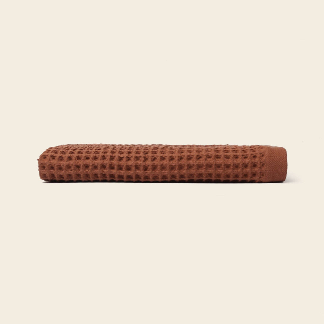 Organic Weightless Waffle Bath Towel: Ash / Individual - Echo Market