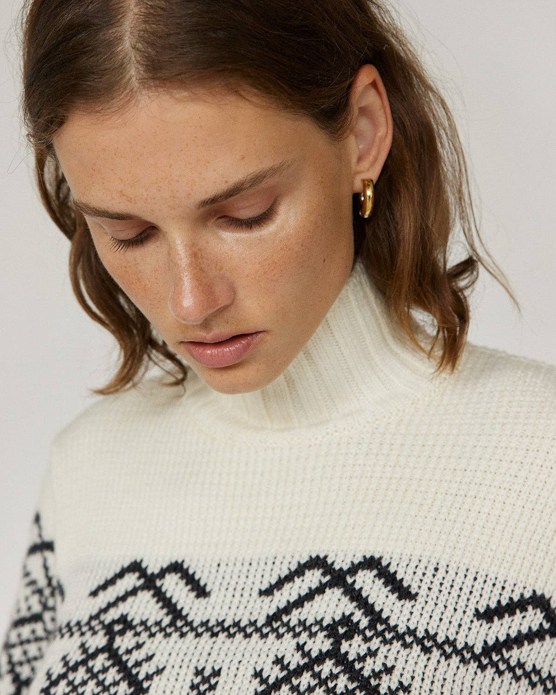 Pasaka: Merino Wool Turtleneck - Echo Market