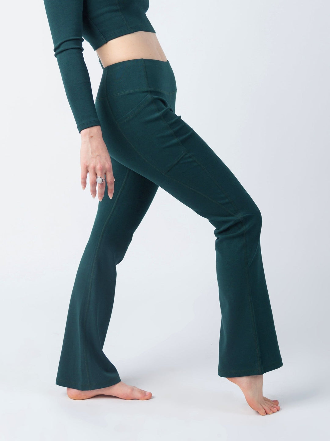 PlantTec™ Flare Leggings - Echo Market