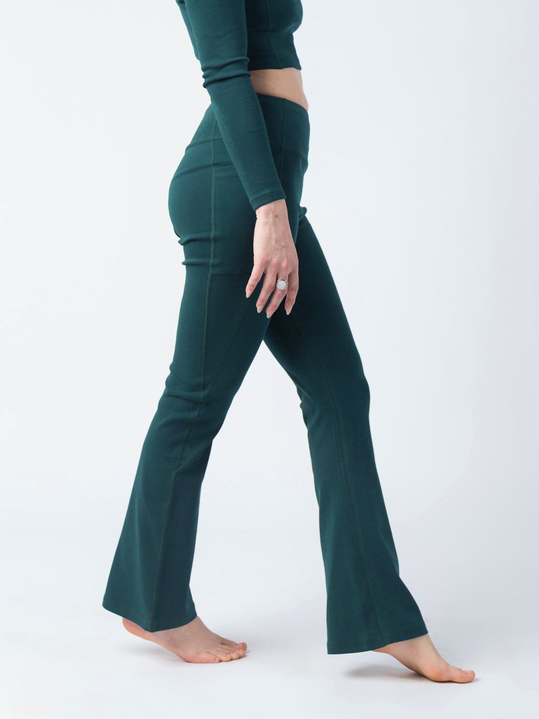 PlantTec™ Flare Leggings - Echo Market