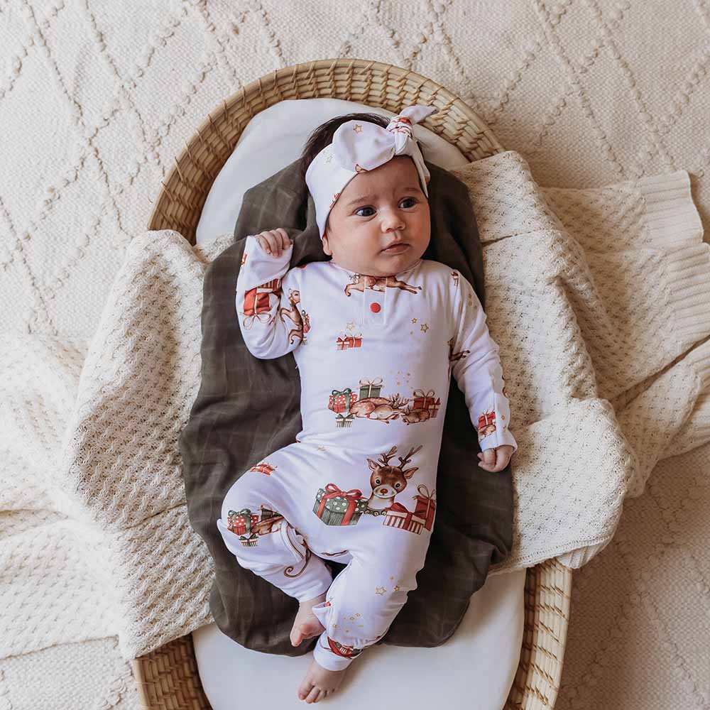 Reindeer Organic Growsuit: 0-3 Months (000) - Echo Market