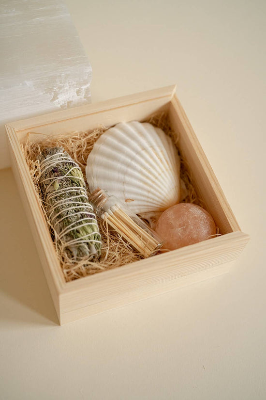Self-Care Floral Sage Ritual Gift Box - Echo Market