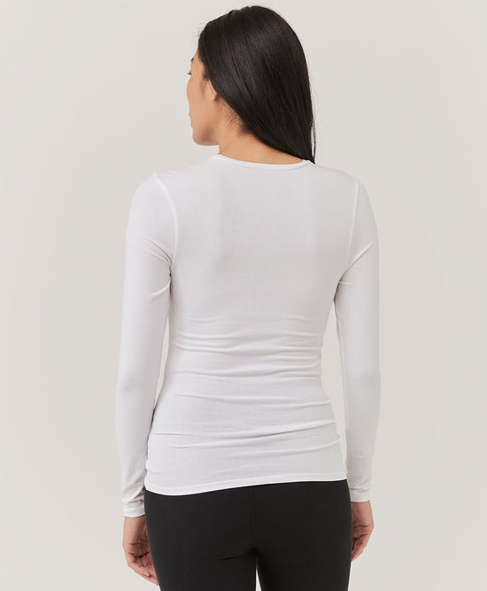 Women's Cool Stretch Fitted Long Sleeve Tee made with Organic Cotton
